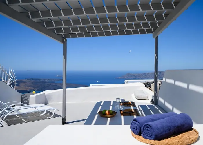 Calderini Cave Villa Imerovigli (Santorini)