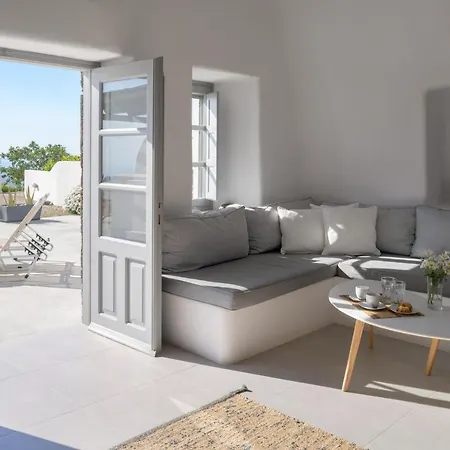 Calderini Cave Villa *