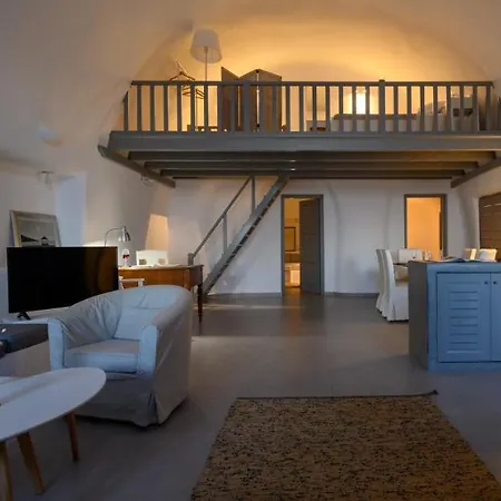 Calderini Cave Villa